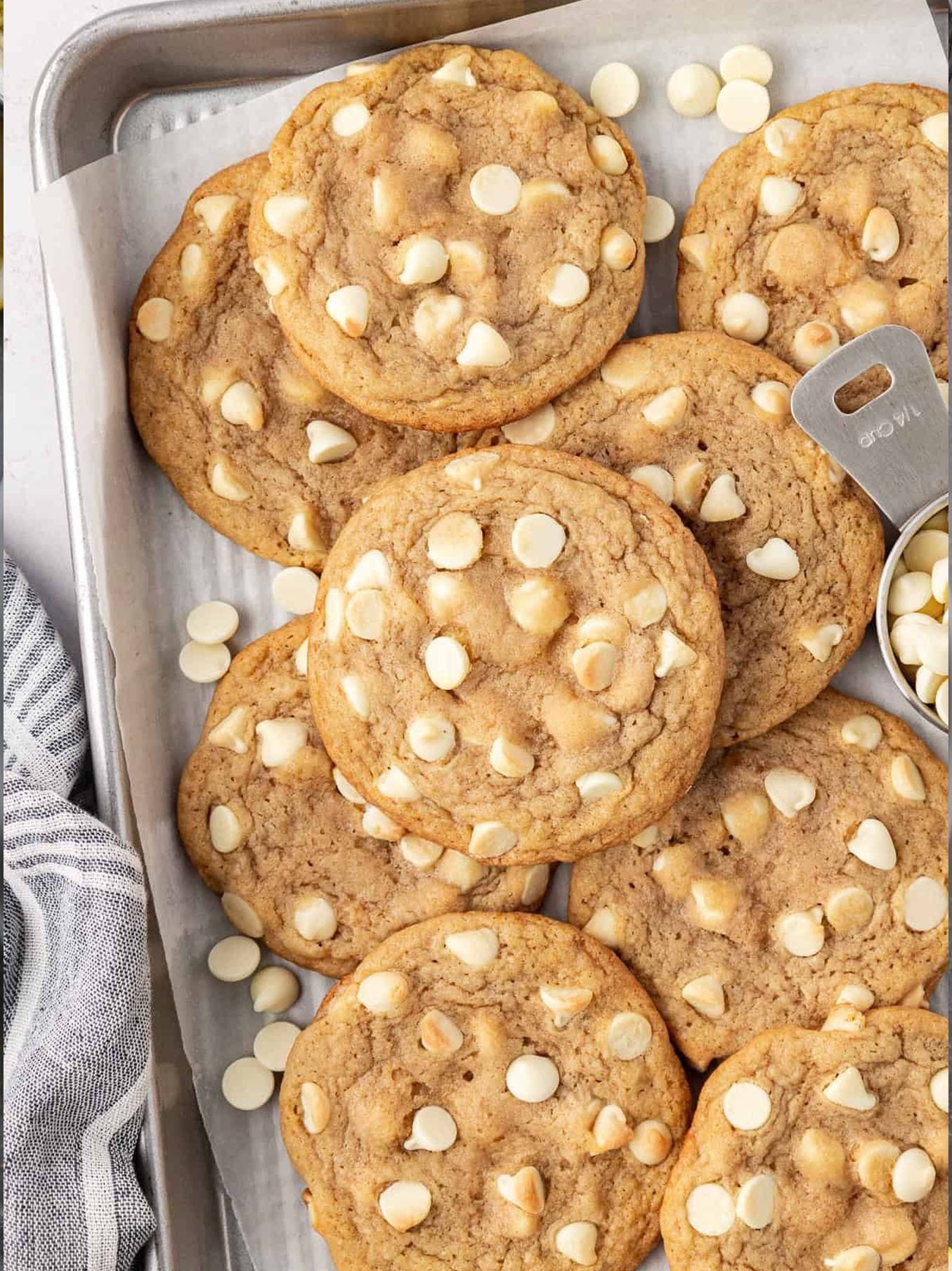 WHITE CHOCOLATE  COOKIES